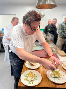 Banjo Pig Burger Plating